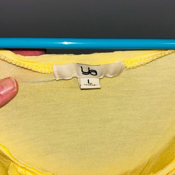 BUNDLE OF 2 tanks tops L.L. Bean Turquoise Embroidered Tank Top and yellow tank - Picture 6 of 6